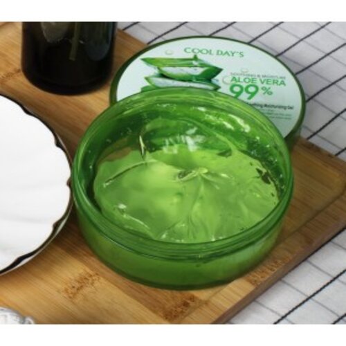 Cool Day's Soothing and moisturizing Alo...